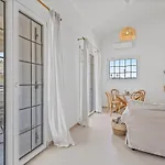 アパート αmazing House For 8 Near The Sea!