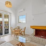 αmazing House For 8 Near The Sea! Karababás