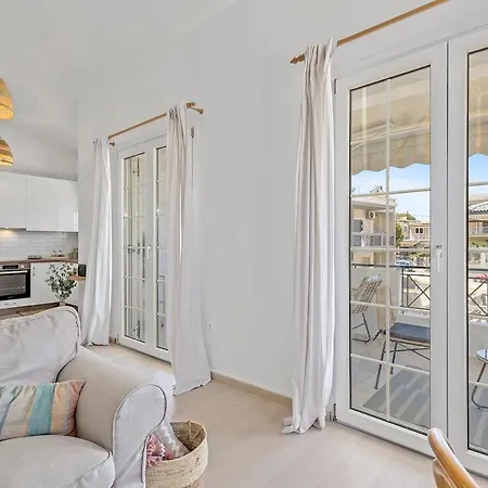 αmazing House For 8 Near The Sea! Апартаменты