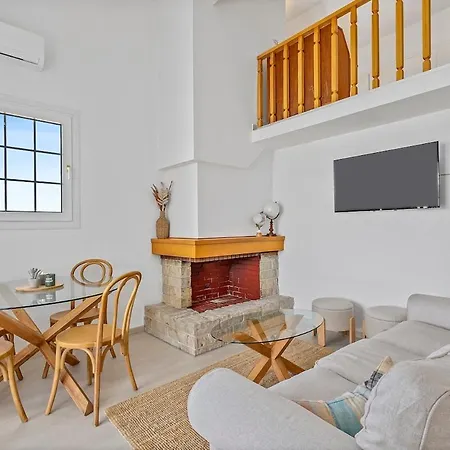 αmazing House For 8 Near The Sea! Апартаменты Kanithos