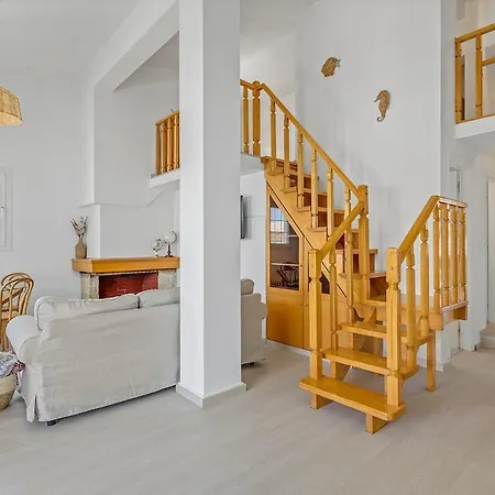 αmazing House For 8 Near The Sea! Апартаменты Kanithos